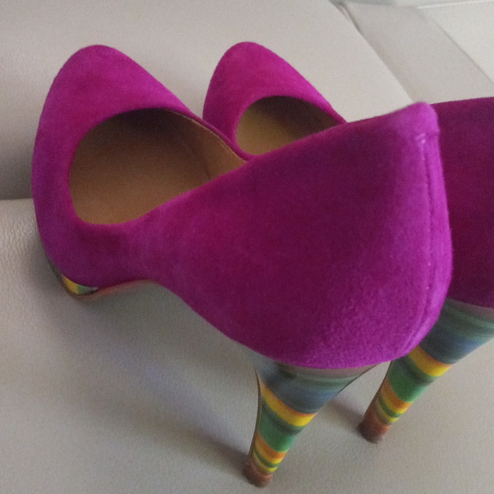 Nine West Rocha Fuchsia Suede Pumps with Multicolor Striped Heel Size 9M - Picture 15 of 17